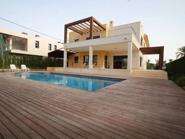 5 soveværelse Villa til salg i Cabo Roig, Orihuela med swimmingpool - € 1.995.000 (Ref: 7747751)