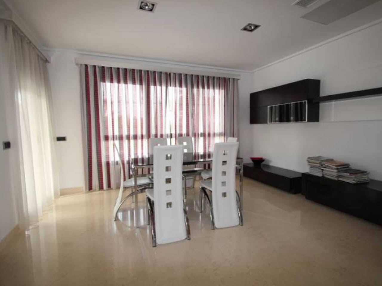 5 soveværelse Villa til salg i Cabo Roig med swimmingpool - € 1.995.000 (Ref: 7747751)