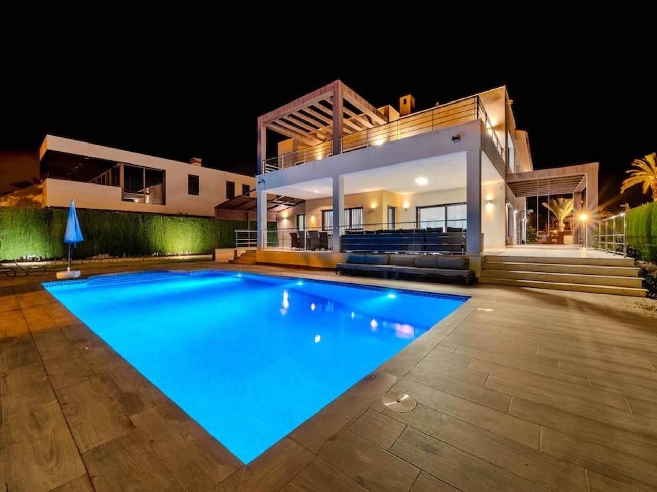 5 soveværelse Villa til salg i Cabo Roig med swimmingpool - € 1.995.000 (Ref: 7747751)