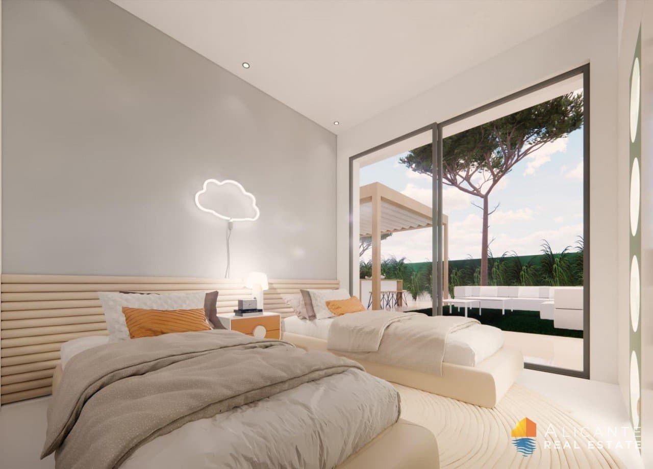 3 bedroom Villa for sale in Pinar de Campoverde with pool - € 825,000 (Ref: 7754171)