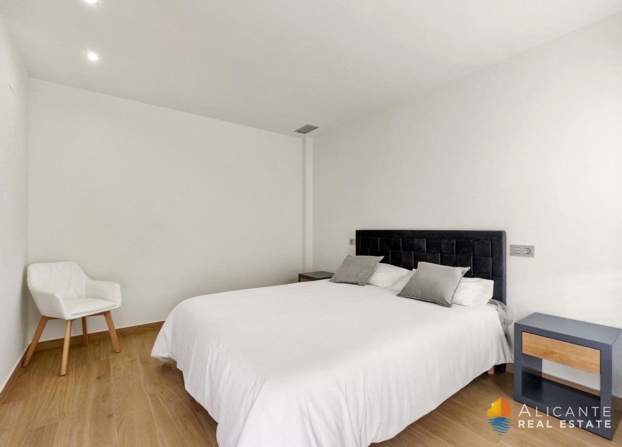 3 chambre Villa/Maison à vendre à Ciudad Quesada avec piscine - 649 000 € (Ref: 7765126)