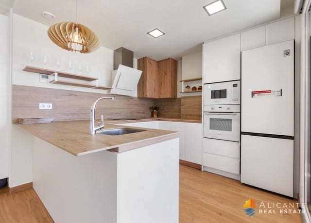 3 chambre Villa/Maison à vendre à Ciudad Quesada, Rojales avec piscine - 649 000 € (Ref: 7765126)