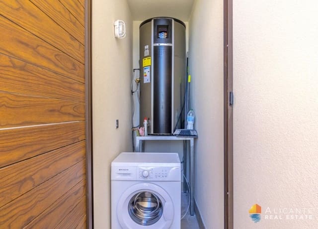 3 chambre Villa/Maison à vendre à Ciudad Quesada, Rojales avec piscine - 649 000 € (Ref: 7765126)