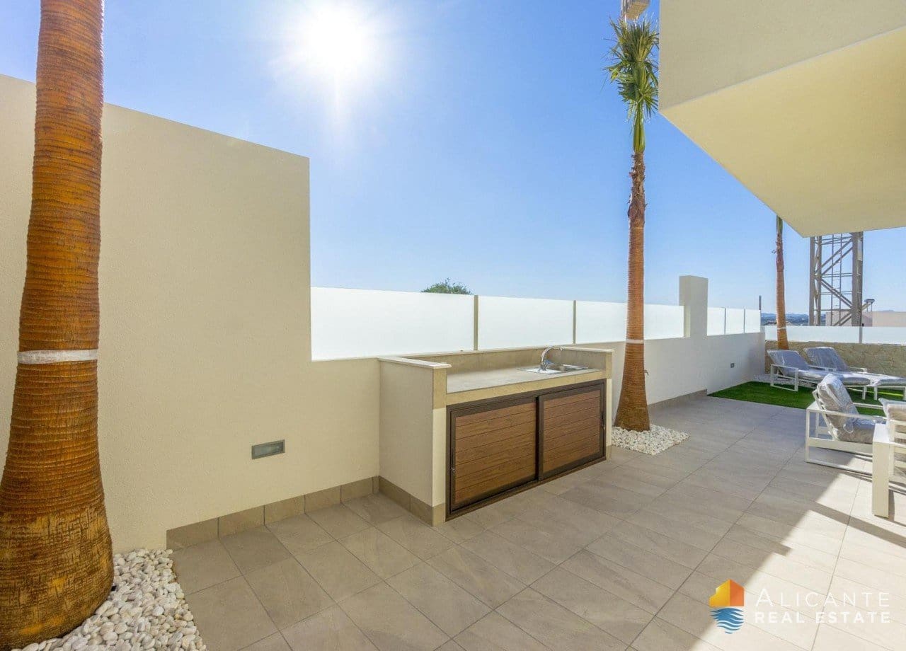 3 chambre Villa/Maison à vendre à Ciudad Quesada avec piscine - 649 000 € (Ref: 7765126)