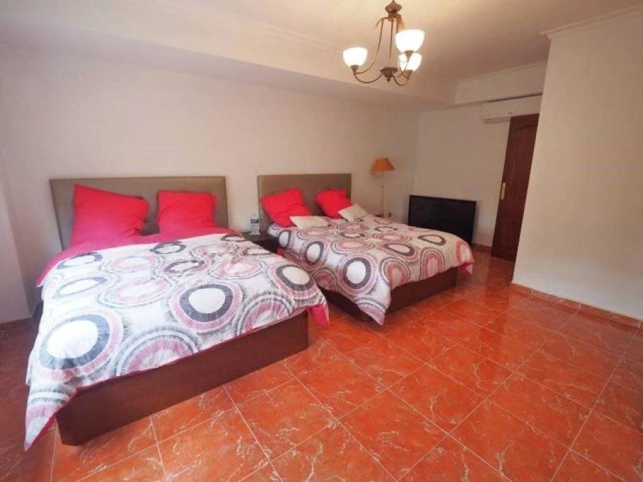 9 sovrum Finca/Hus på landet till salu i Alicante stad med pool - 1 285 000 € (Ref: 7769610)