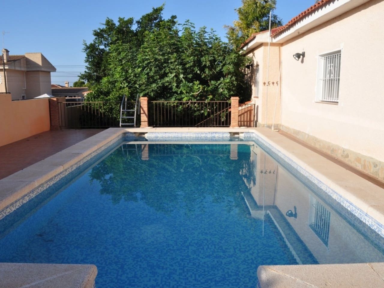 4 makuuhuone Maalaistalo myytävänä paikassa San Vicente / Sant Vicent del Raspeig mukana uima-altaan - 395 000 € (Ref: 7770699)