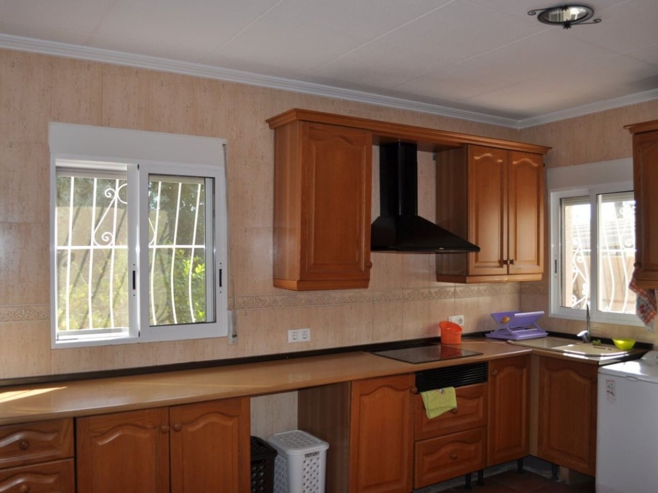 4 makuuhuone Maalaistalo myytävänä paikassa San Vicente / Sant Vicent del Raspeig mukana uima-altaan - 395 000 € (Ref: 7770699)