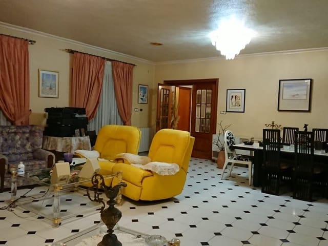 7 sypialnia Finka/Dom wiejski na sprzedaż w Elche / Elx z basenem - 480 000 € (Ref: 7834022)