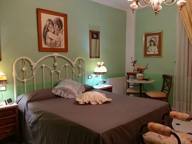 7 sypialnia Finka/Dom wiejski na sprzedaż w Elche / Elx z basenem - 480 000 € (Ref: 7834022)