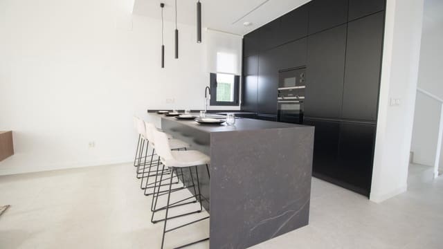 3 sypialnia Willa na sprzedaż w Balcón de Finestrat - Terra Marina, Finestrat z basenem garażem - 579 000 € (Ref: 7854704)