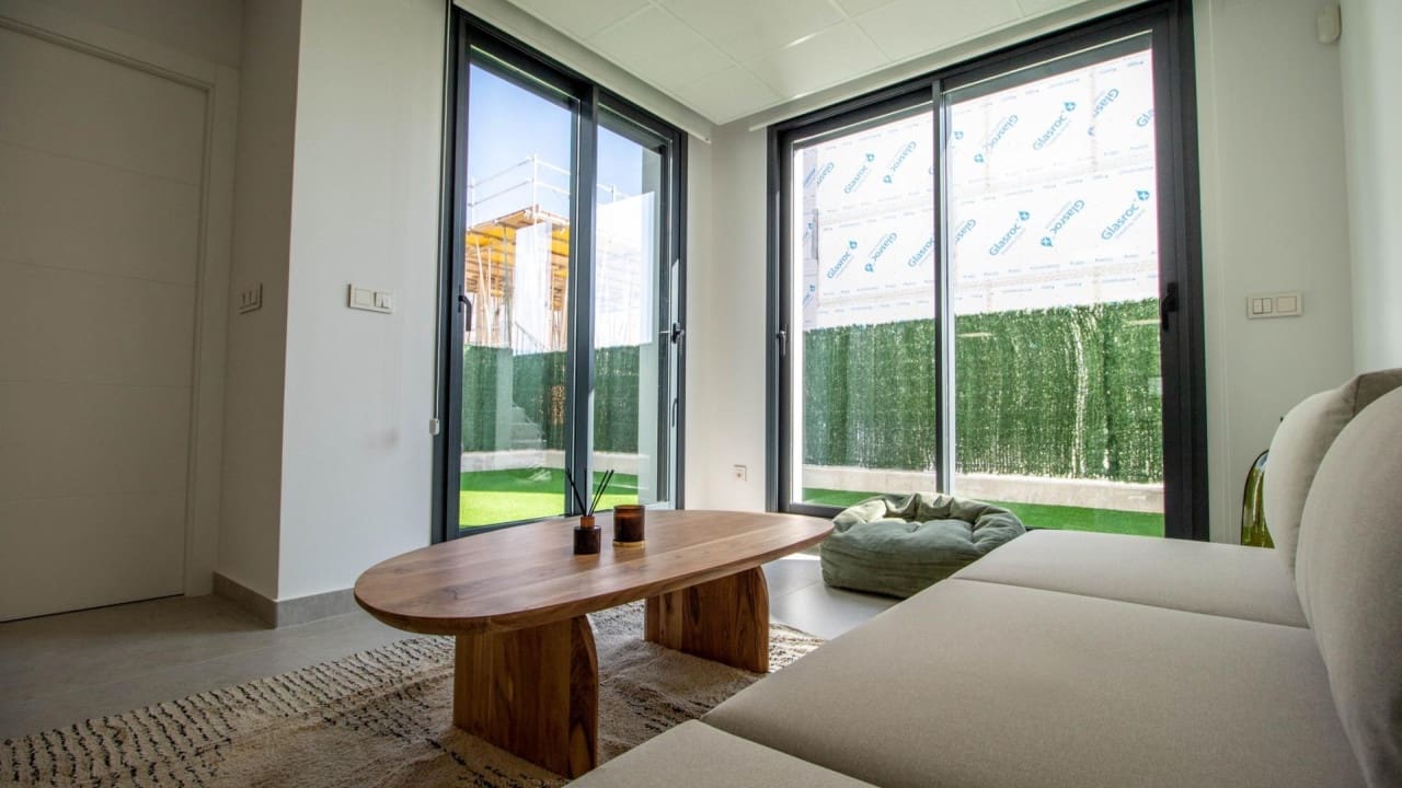 3 sypialnia Willa na sprzedaż w Finestrat z basenem garażem - 579 000 € (Ref: 7854704)