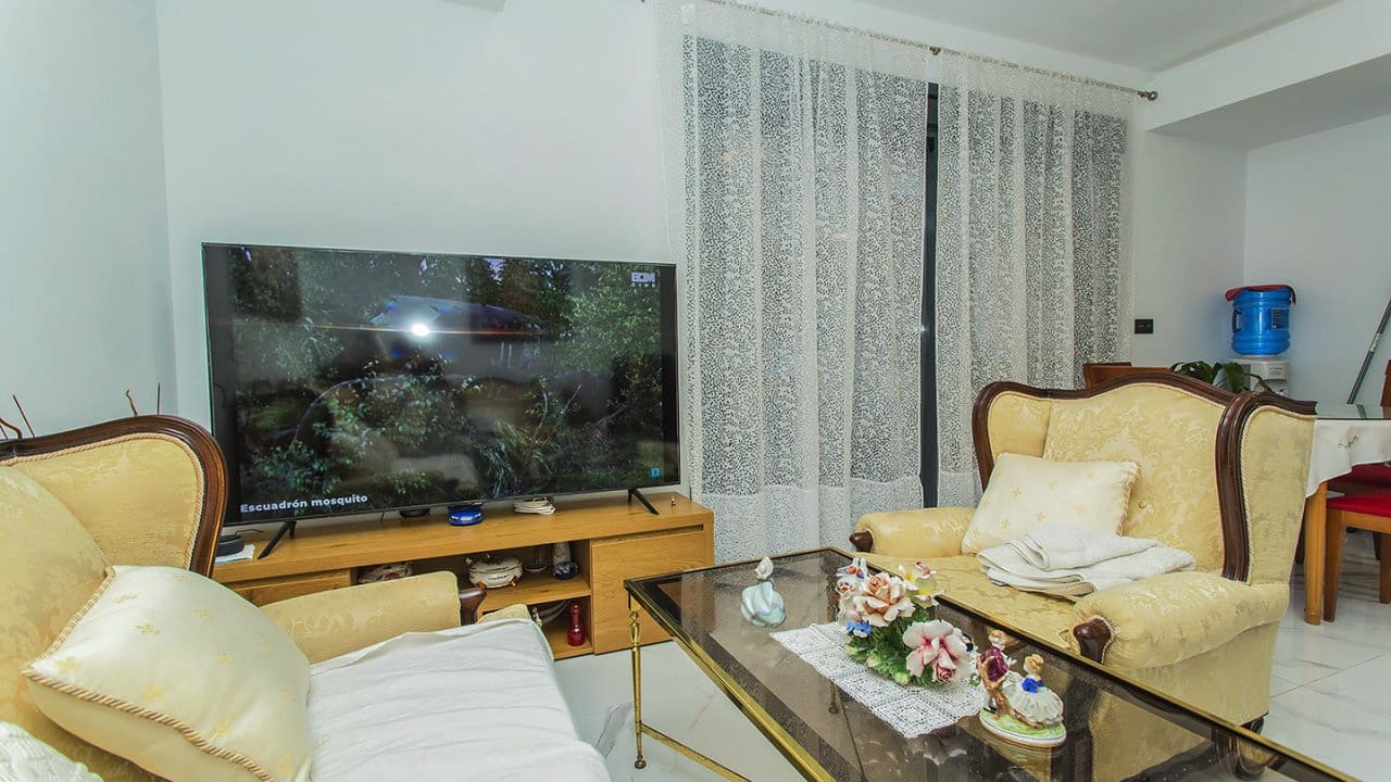 Apartamento de 3 habitaciones en Torrevieja en venta con piscina garaje - 308.500 € (Ref: 7941099)