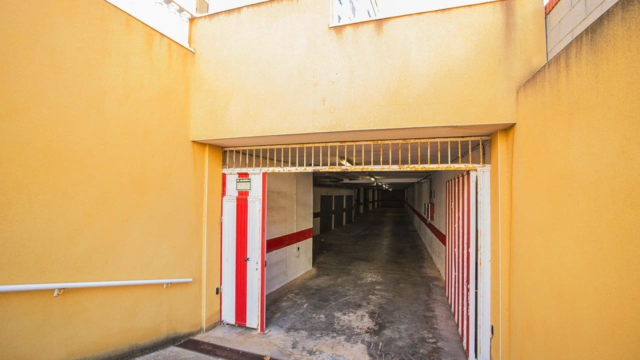 Garage zu verkaufen in La Mata - 12.000 € (Ref: 7957292)
