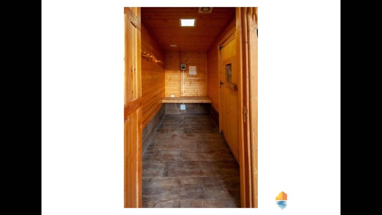 Apartamento de 2 habitaciones en Torrevieja en venta con piscina - 199.900 € (Ref: 7959310)