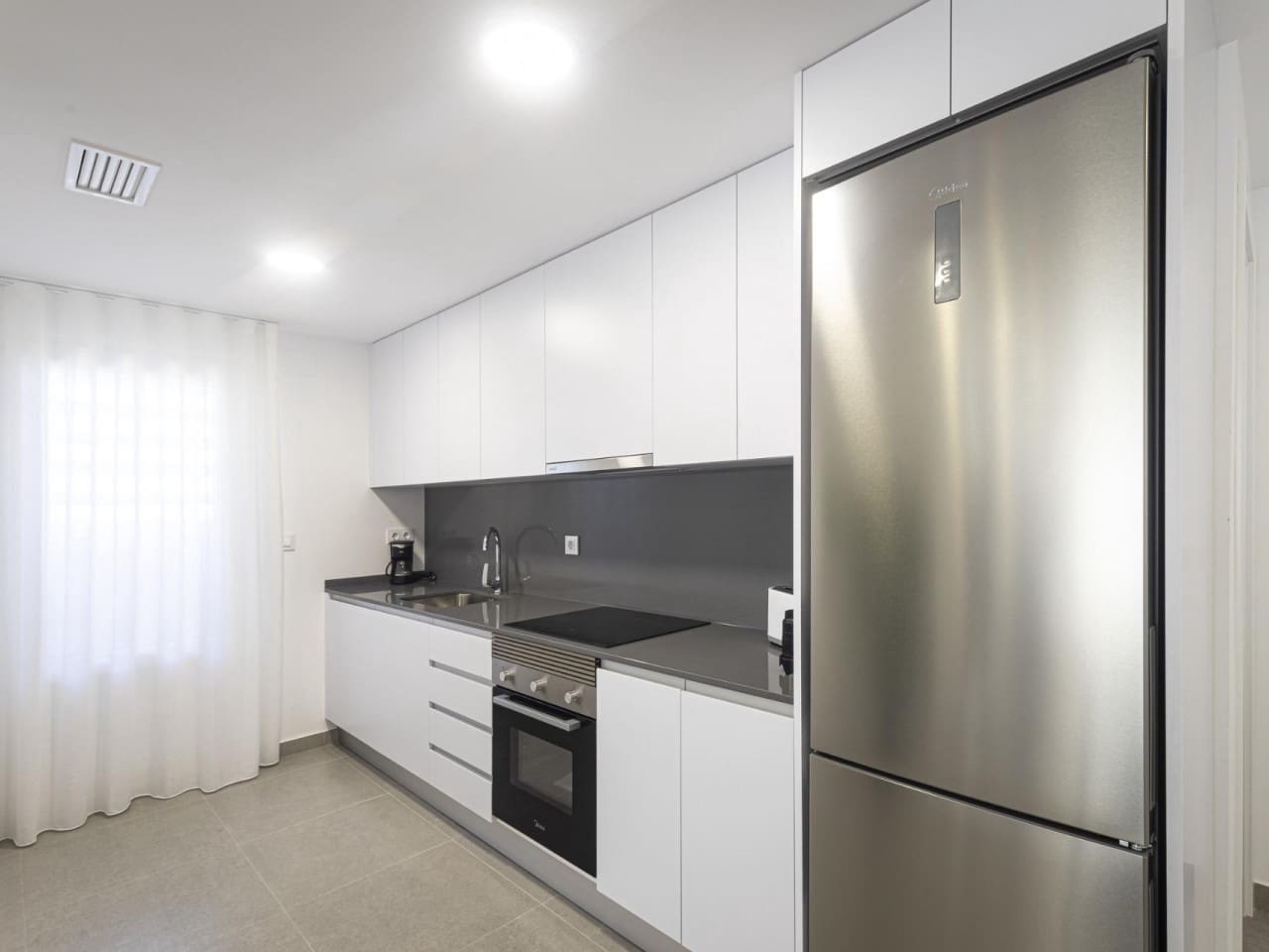 3 slaapkamer Appartement te koop in La Manga del Mar Menor met zwembad - € 240.052 (Ref: 7961272)