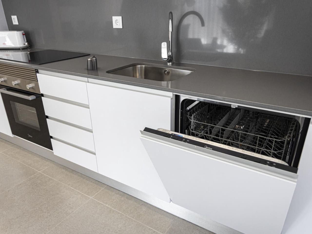 3 slaapkamer Appartement te koop in La Manga del Mar Menor met zwembad - € 240.052 (Ref: 7961272)