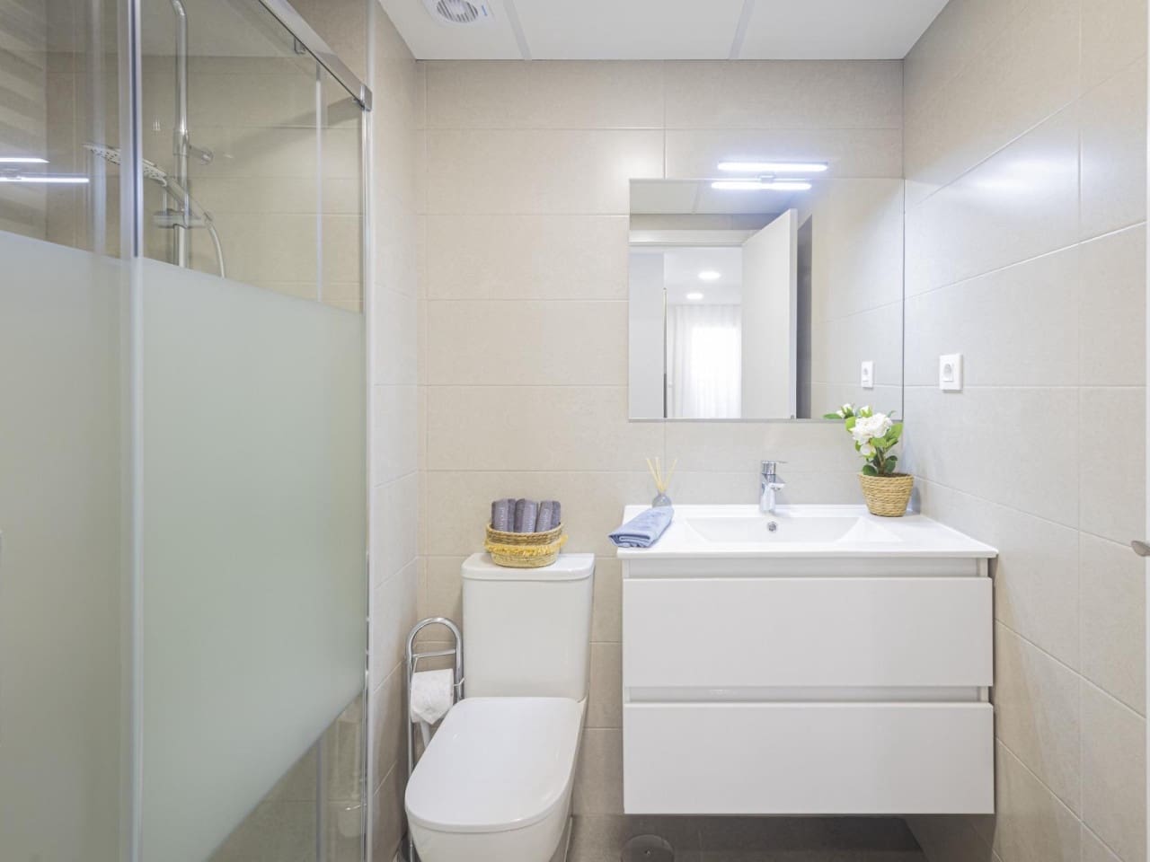 3 slaapkamer Appartement te koop in La Manga del Mar Menor met zwembad - € 240.052 (Ref: 7961272)