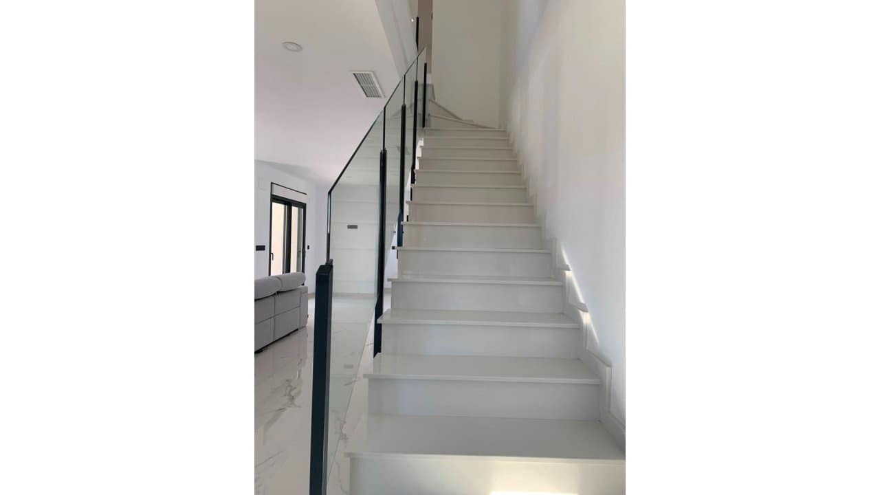 4 bedroom Villa for sale in Pinoso with pool - € 518,000 (Ref: 7971082)