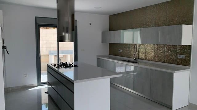 4 sovrum Villa till salu i Pinoso med pool - 436 000 € (Ref: 7971083)