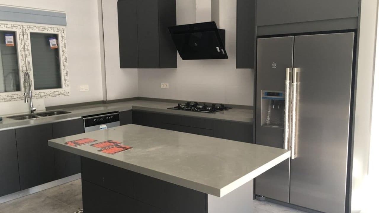 3 slaapkamer Villa te koop in Pinoso met zwembad - € 398.000 (Ref: 7971084)