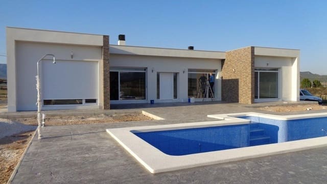 3 slaapkamer Villa te koop in Pinoso met zwembad - € 398.000 (Ref: 7971084)