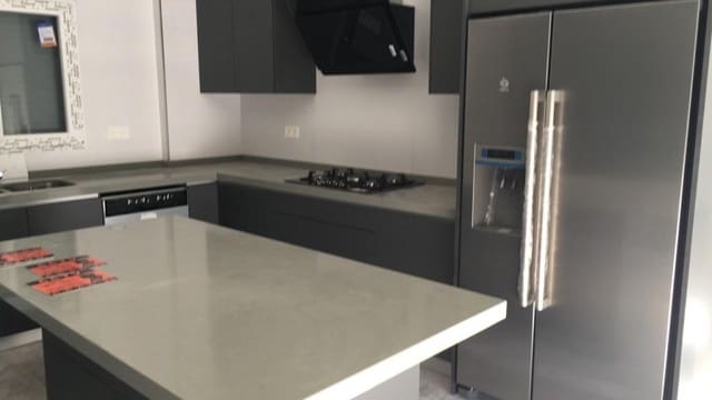 3 slaapkamer Villa te koop in Pinoso met zwembad - € 398.000 (Ref: 7971084)