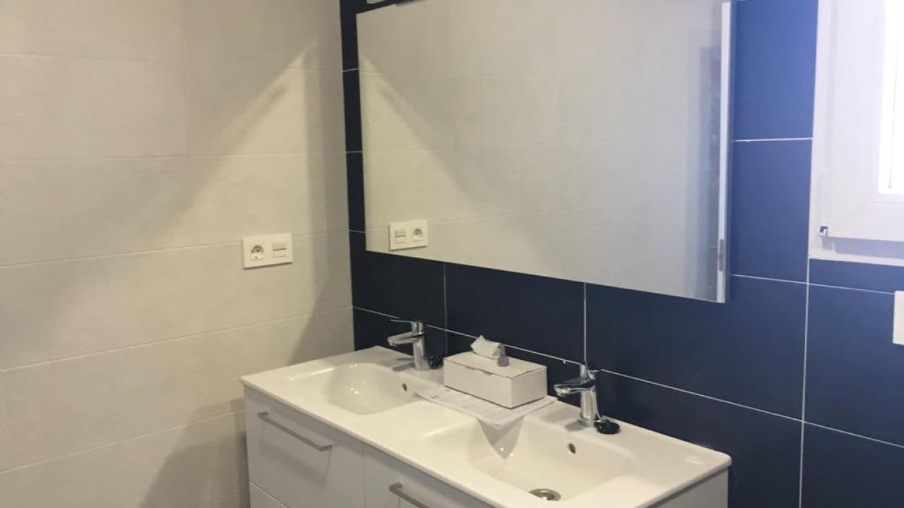 3 slaapkamer Villa te koop in Pinoso met zwembad - € 398.000 (Ref: 7971084)