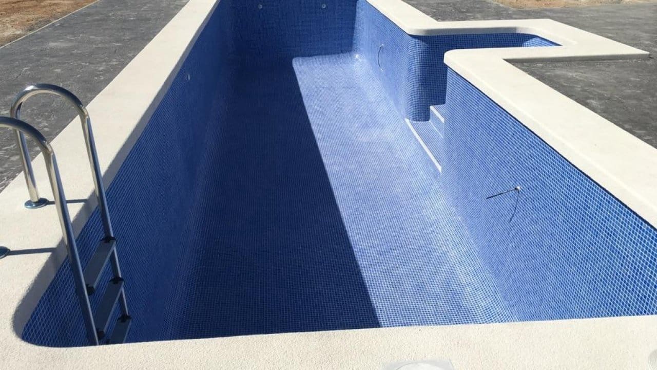 3 slaapkamer Villa te koop in Pinoso met zwembad - € 398.000 (Ref: 7971084)