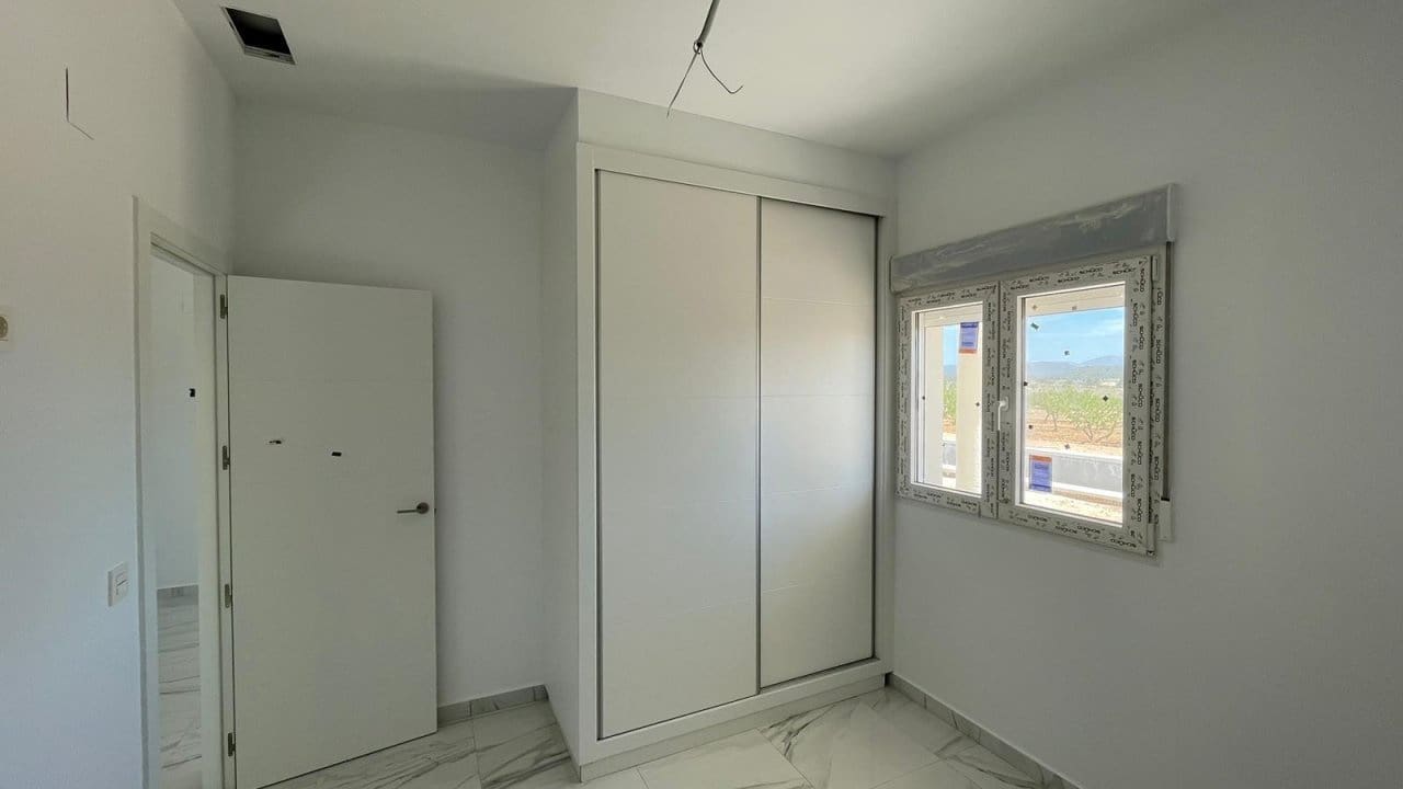 6 Zimmer Villa zu verkaufen in Pinoso mit Pool - 611.000 € (Ref: 7971085)