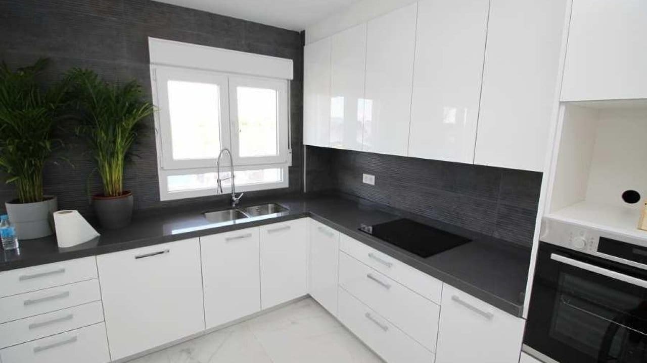 4 sovrum Villa till salu i Pinoso med pool - 547 000 € (Ref: 7971086)