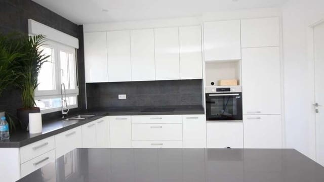 4 sovrum Villa till salu i Pinoso med pool - 547 000 € (Ref: 7971086)