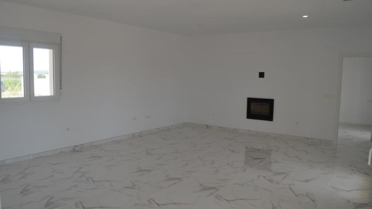 4 Zimmer Villa zu verkaufen in Pinoso mit Pool - 505.000 € (Ref: 7971087)