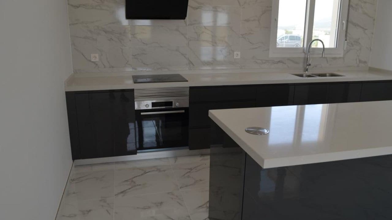 4 Zimmer Villa zu verkaufen in Pinoso mit Pool - 505.000 € (Ref: 7971087)