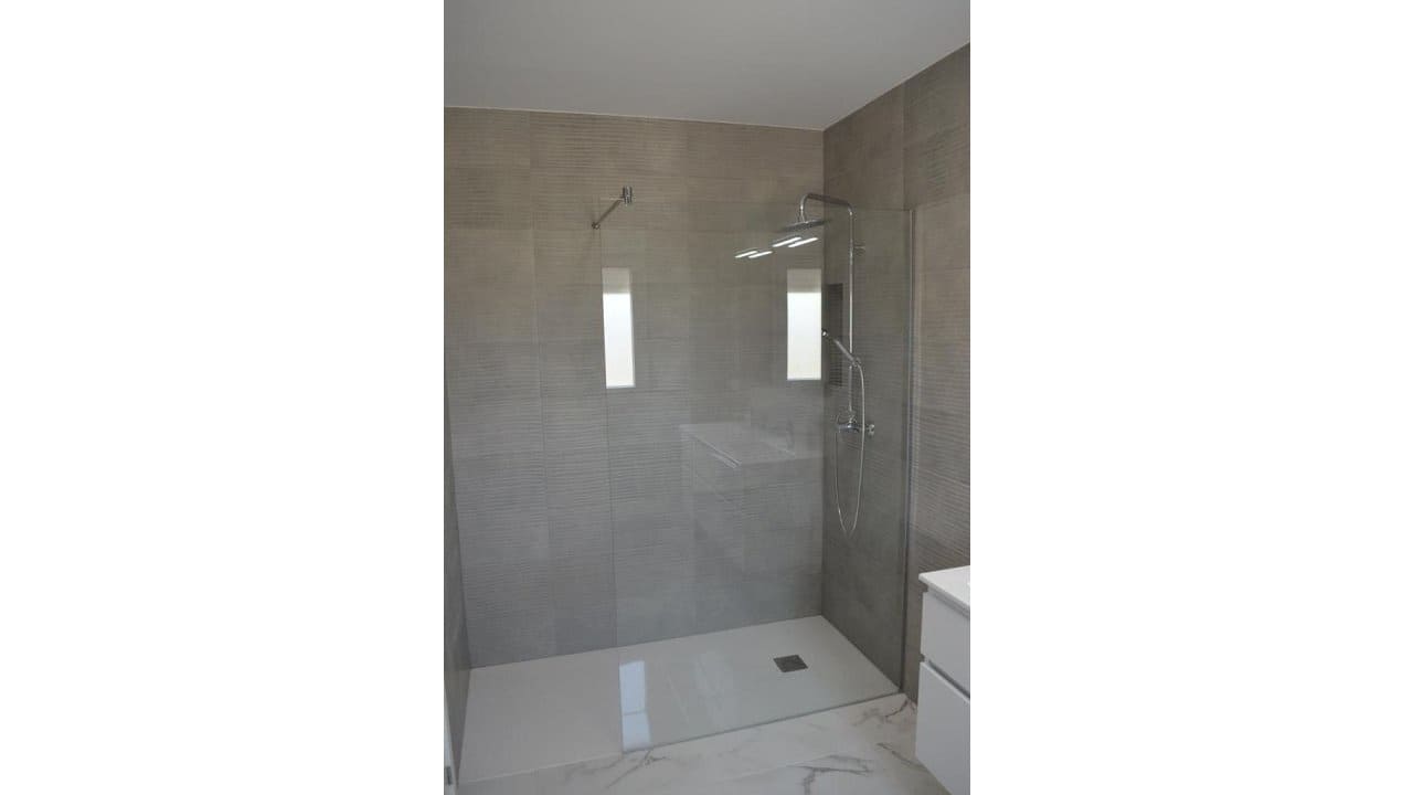 4 Zimmer Villa zu verkaufen in Pinoso mit Pool - 505.000 € (Ref: 7971087)