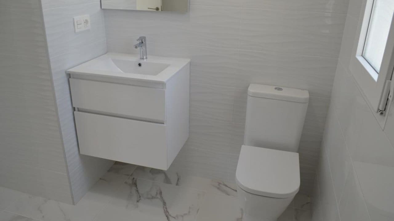 4 Zimmer Villa zu verkaufen in Pinoso mit Pool - 505.000 € (Ref: 7971087)