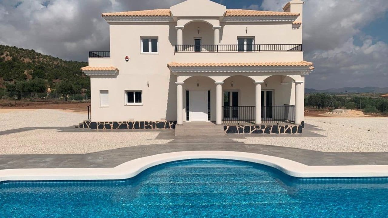 4 sovrum Villa till salu i Pinoso med pool - 423 000 € (Ref: 7971088)