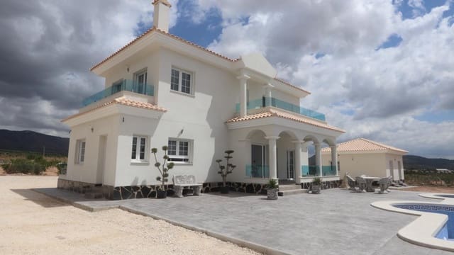 4 sovrum Villa till salu i Pinoso med pool - 423 000 € (Ref: 7971088)