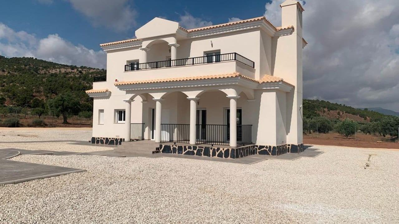 4 sovrum Villa till salu i Pinoso med pool - 423 000 € (Ref: 7971088)