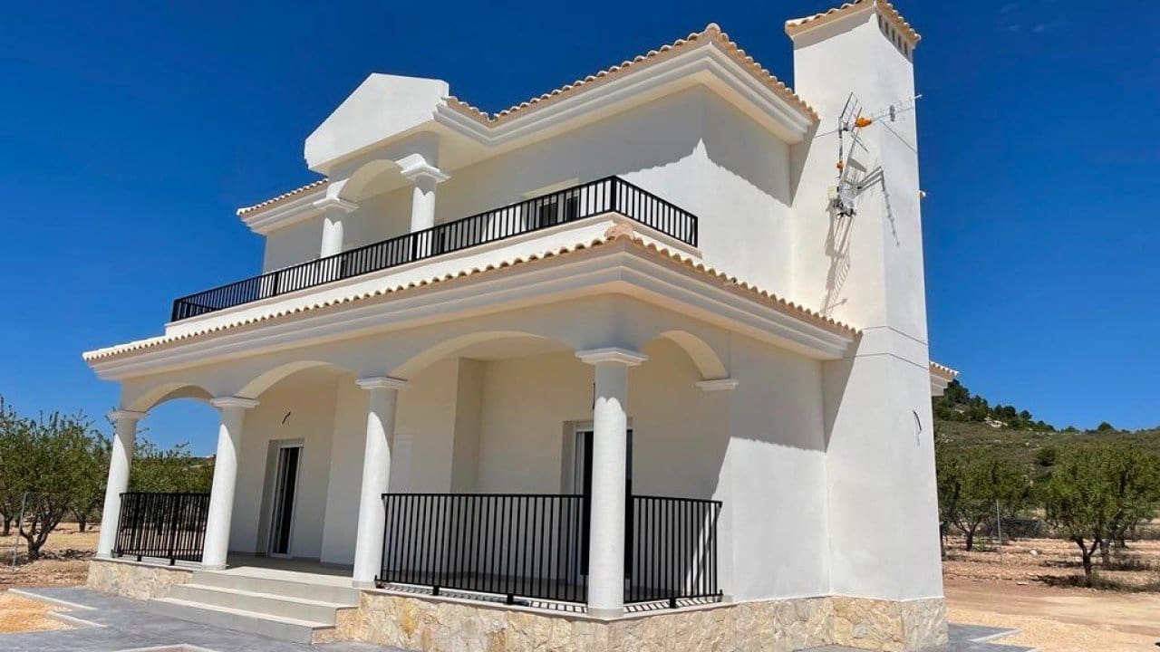4 Zimmer Villa zu verkaufen in Pinoso mit Pool - 397.000 € (Ref: 7971089)