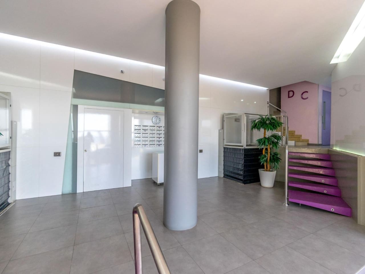 4 makuuhuone Huoneisto myytävänä paikassa Torrevieja - 379 000 € (Ref: 8515122)