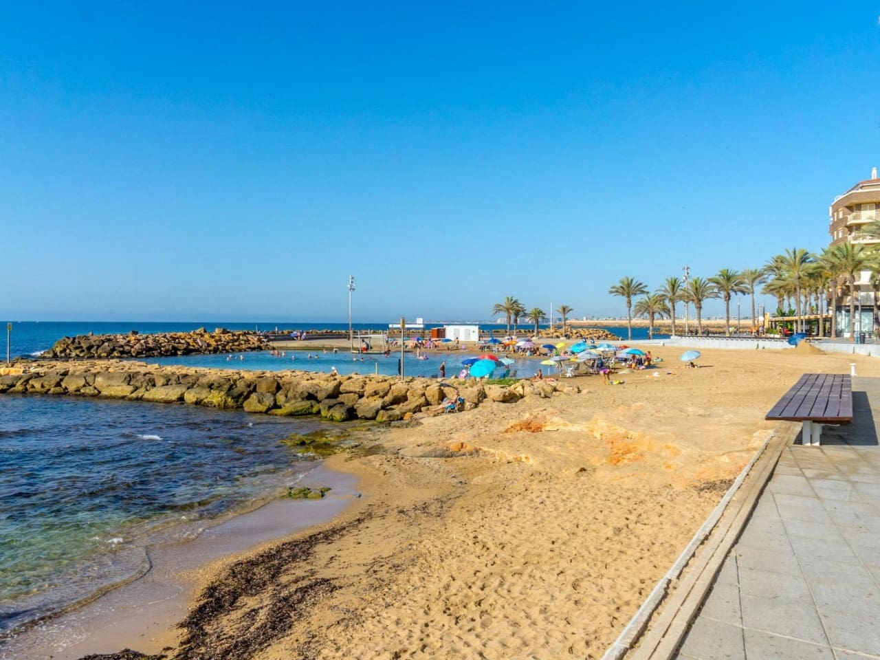 4 makuuhuone Huoneisto myytävänä paikassa Torrevieja - 379 000 € (Ref: 8515122)