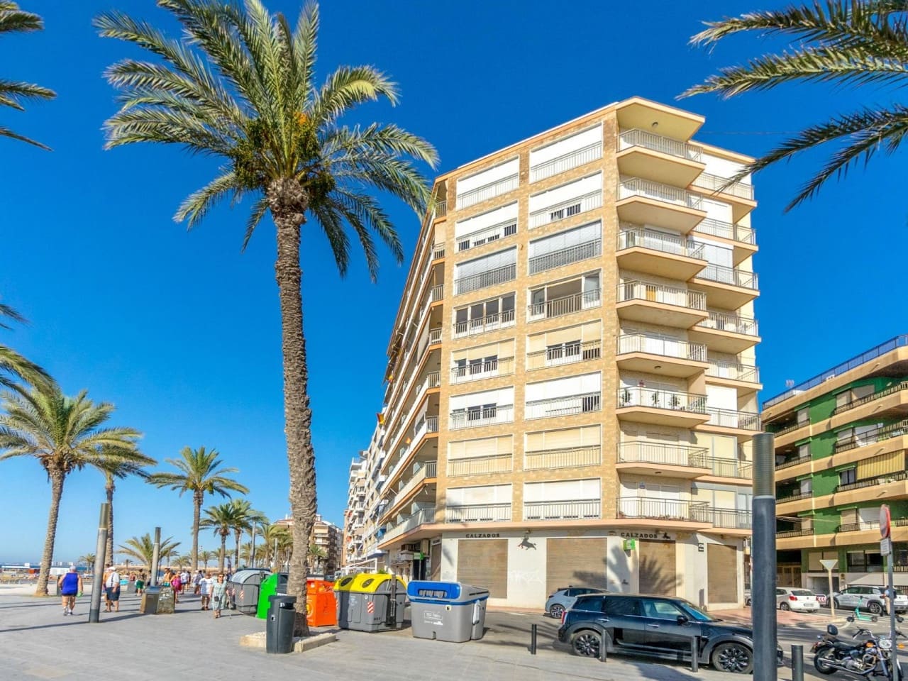 4 makuuhuone Huoneisto myytävänä paikassa Torrevieja - 379 000 € (Ref: 8515122)
