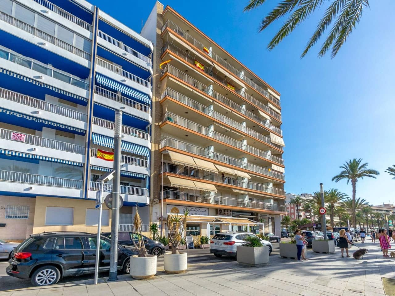 4 makuuhuone Huoneisto myytävänä paikassa Torrevieja - 379 000 € (Ref: 8515122)