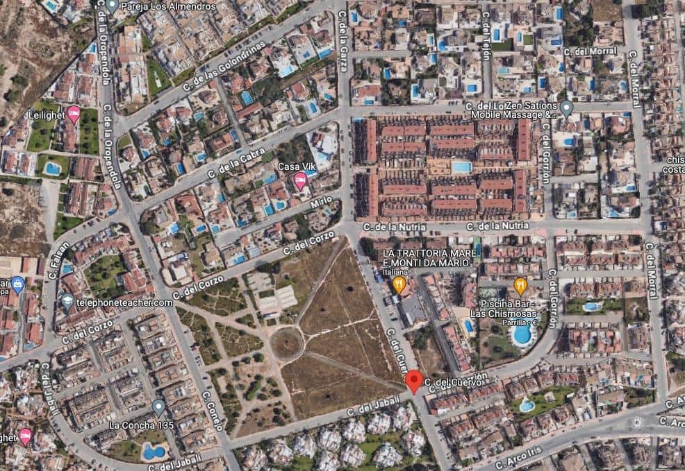 Ubebygd land til salgs i Playa Flamenca - € 430 000 (Ref: 8515161)