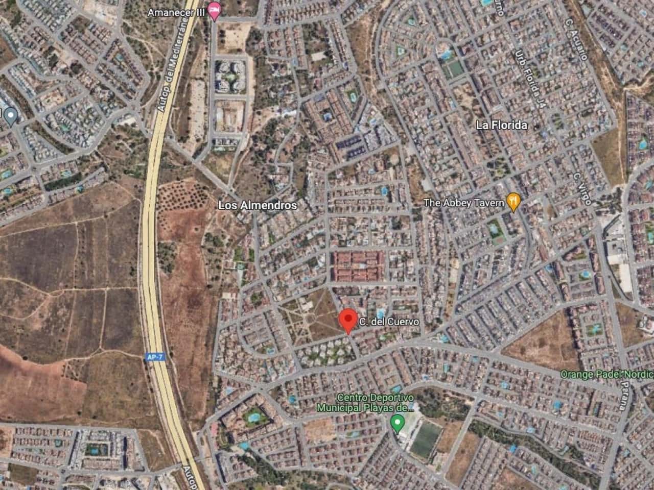 Ubebygd land til salgs i Playa Flamenca - € 430 000 (Ref: 8515161)