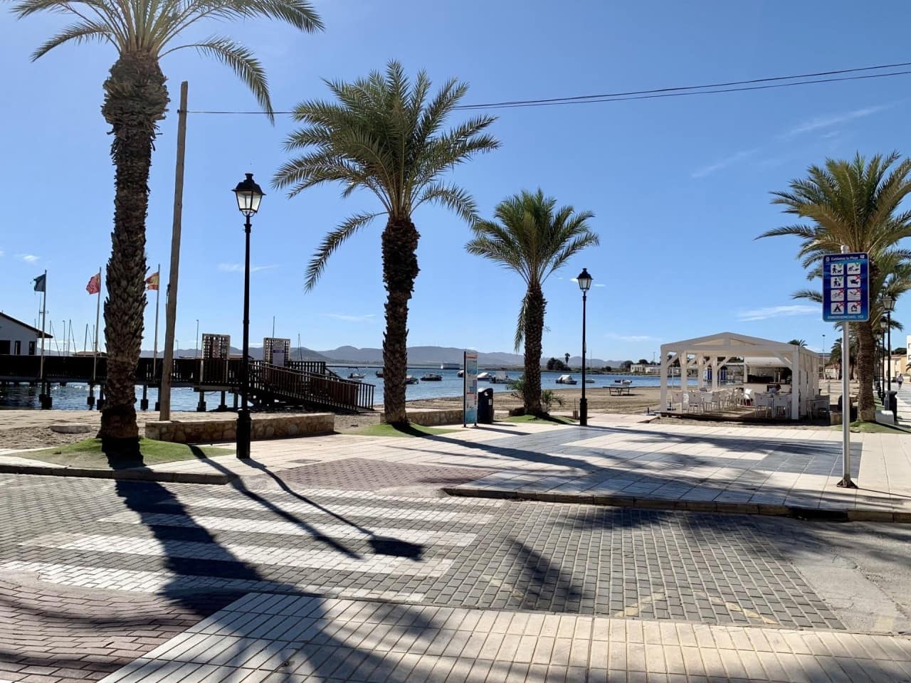 3 Zimmer Villa zu verkaufen in Los Alcazares mit Pool Garage - 659.000 € (Ref: 8515205)