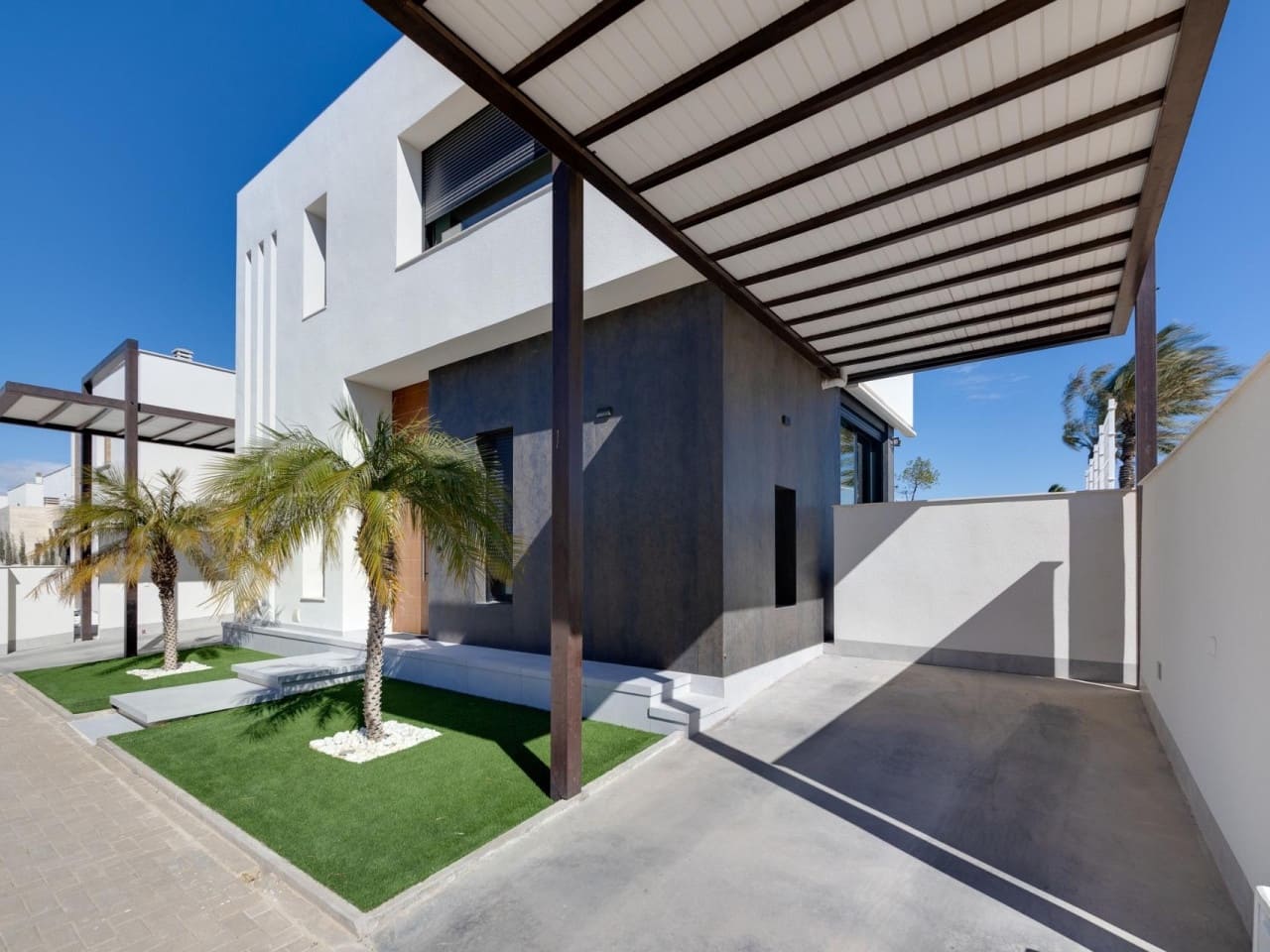 3 soverom Villa til salgs i Pilar de la Horadada med svømmebasseng garasje - € 594 000 (Ref: 8515242)