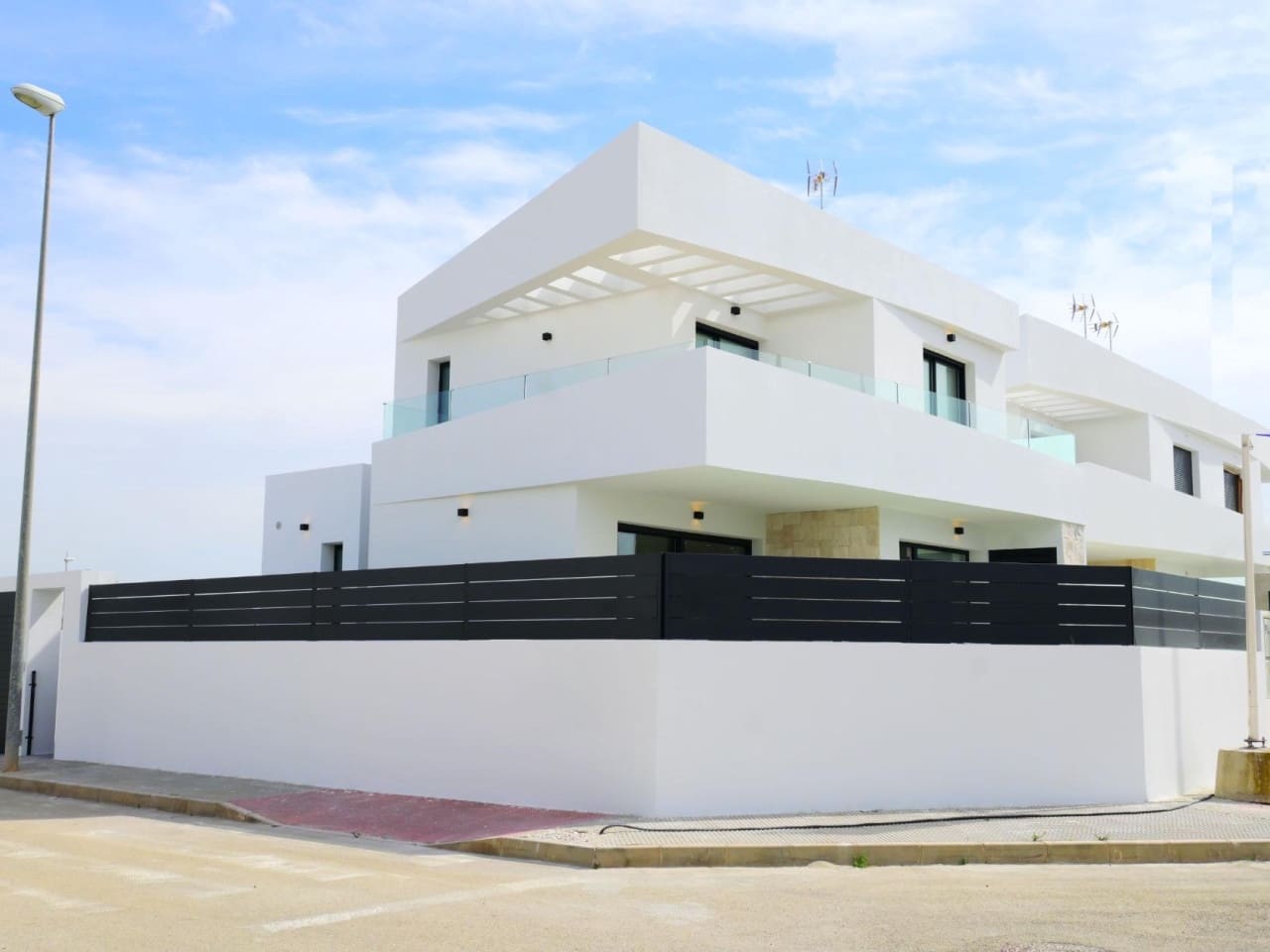 3 slaapkamer Villa te koop in Dolores met zwembad - € 459.000 (Ref: 8515278)