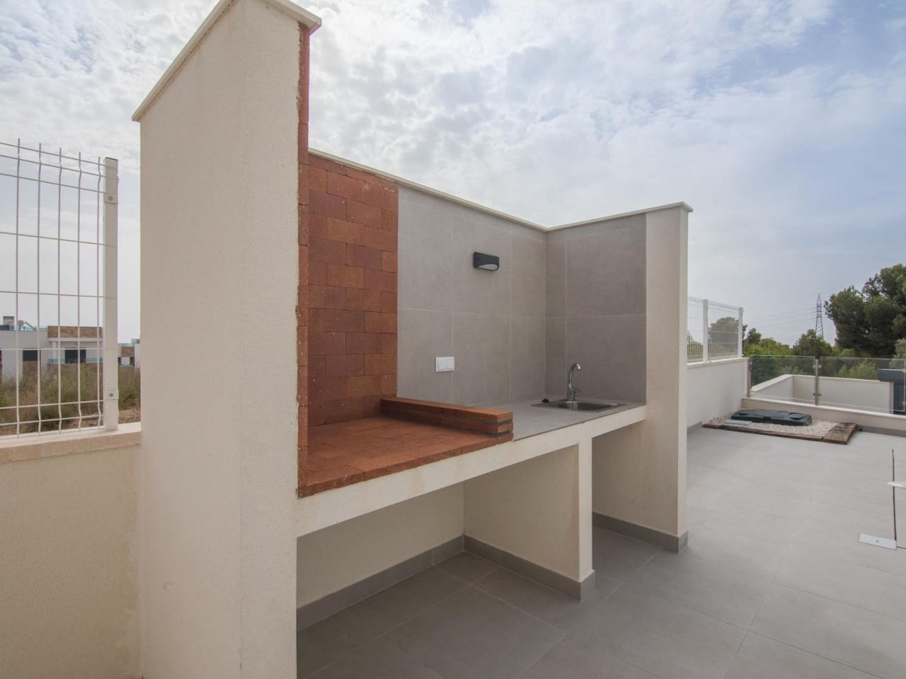 3 makuuhuone Huvila myytävänä paikassa Polop mukana uima-altaan 
autotalli - 585 000 € (Ref: 8515285)