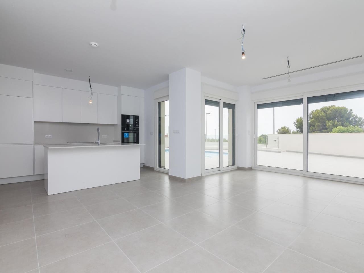 3 makuuhuone Huvila myytävänä paikassa Polop mukana uima-altaan 
autotalli - 585 000 € (Ref: 8515285)